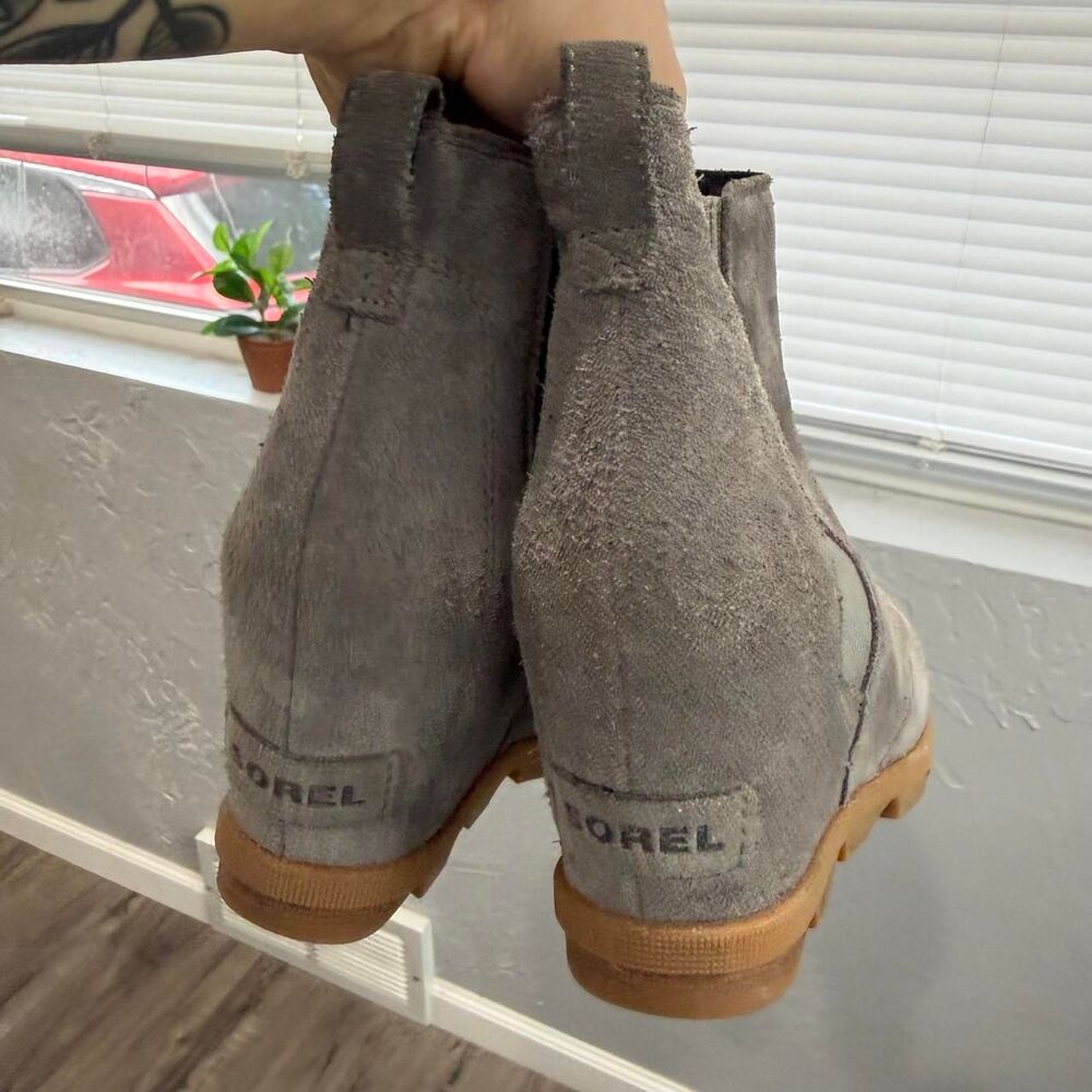 Sorel Joan of Arctic Wedge Chelsea Suede Boots - Picture 2 of 6